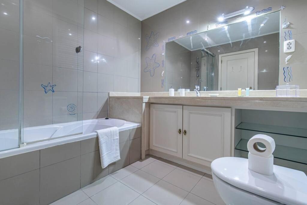Stunning Apartment W/ Pool Віавіа Zewnętrze zdjęcie