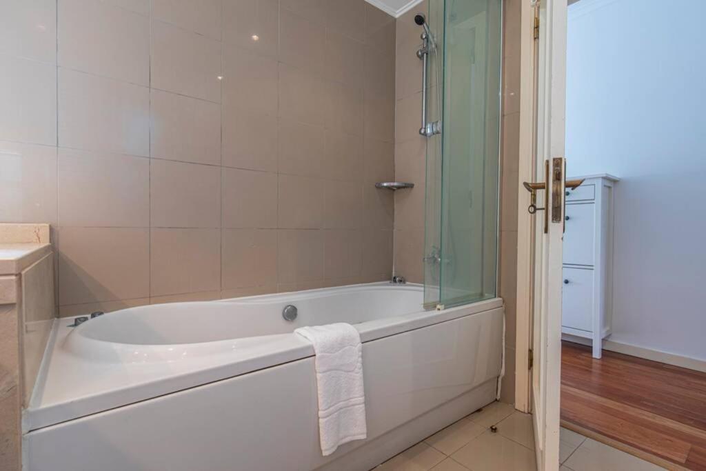 Stunning Apartment W/ Pool Віавіа Zewnętrze zdjęcie
